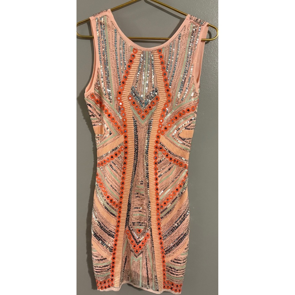 Filly Flair Peach Sequin Geometric Bodycon Mini Dress Womens Medium IN-M1767
